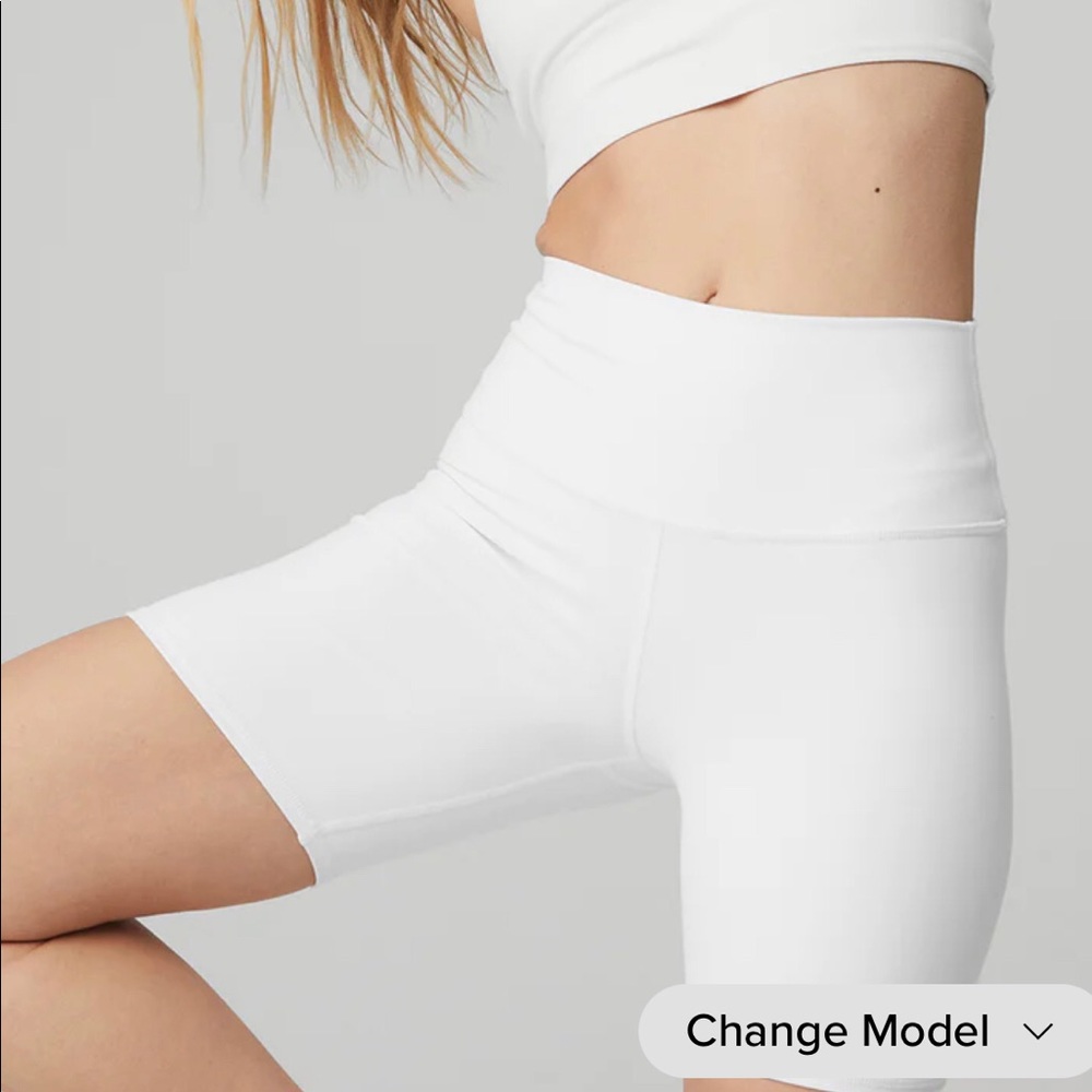 ALO Yoga 7” High-Waist Biker Short